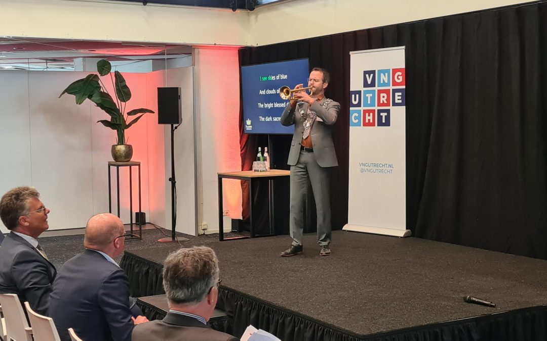 Burgemeester Laurens de Graaf van Lopik kondigt vertrek aan